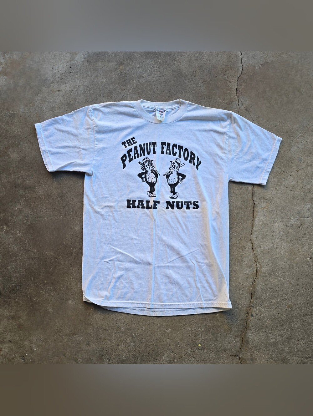 Vintage The Peanut Factory HALF NUTS Humor Shirt Large